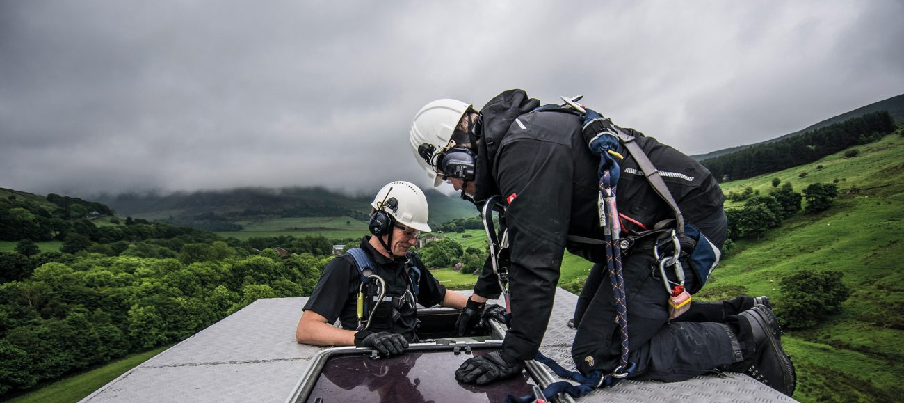 Yaşam Hattı, Yatay Yaşam Hattı, Sabit Yatay Yaşam Hattı, Mobil Yatay Yaşam Hattı, Dikey Yaşam Hattı, Yüksekte Çalışma, Düşüş Durdurma Kemeri, Konumlandırma Kemeri, Paraşüt Tipi Emniyet Kemeri, süspansiyonlu kemer, Şok Emici, Şok Emicili Lanyard, Lanyard, Karabina, Kurtarma Tripodu, Konsol Ankraj, Kurtarma Aleti, Statik Halat, Çelik Yaşam Halatı, Yüksekte Çalışma Eğitimi, Ankraj, Konsol Kolu